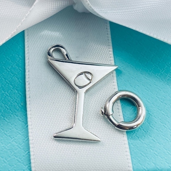 Tiffany & Co Martini Glass charm Cocktail Olive Bar charm Sterling 925  NICE - Picture 8 of 8